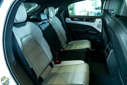 صورة مصغرة 15 لـ 2025 Porsche CAYENNE