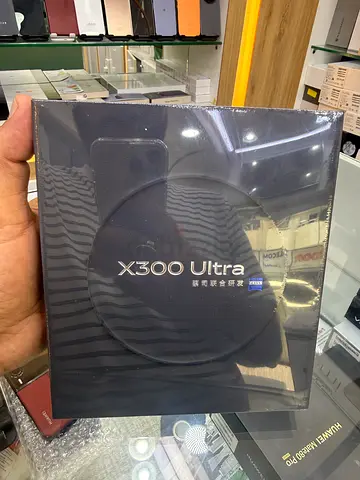 Vivo x300 ultra 12/512 gb