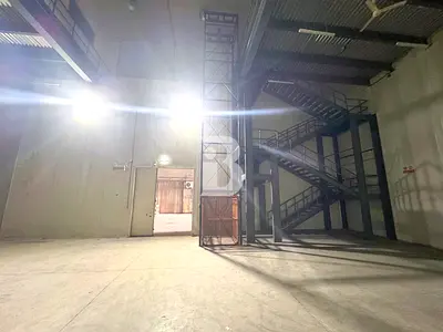 Good Location | 9 Mtrs Height | Storage Only