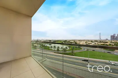 Vacant now | Good condition | Near the metro