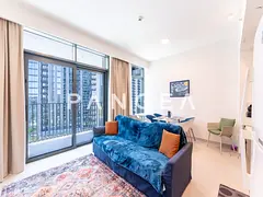 Vacant | Furnished | Open Kitchen