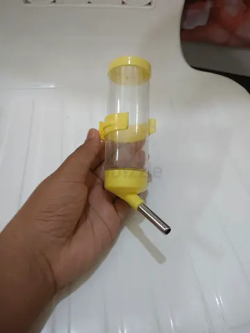 Water bottles for rabbit and hamster
