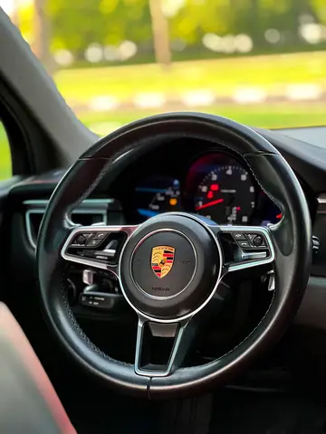 2018 Porsche MACAN 照片 8