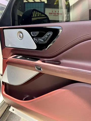 2023 Lincoln AVIATOR 照片 12