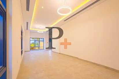 Massive 4 BR+ Maid Town House | Fully Refurbished & Renovated | Near to Park