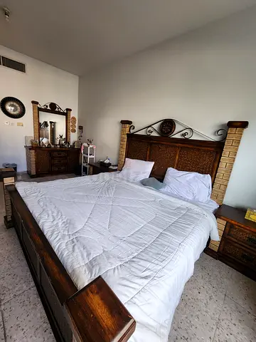 Elegant Solid Wood Master Bedroom Set – Excellent Condition