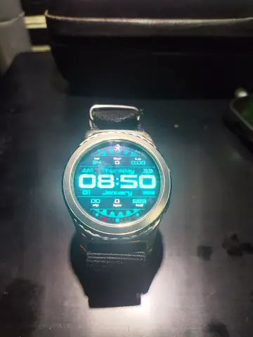 SAMSUNG S gear 2 Smartwatch with Nylon Strap — Good Working Condition