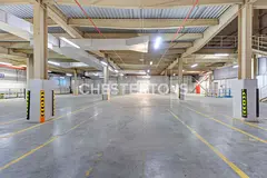 NO AGENTS | TEMPERATURE CONTROLLED | SPACIOUS