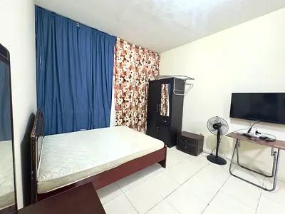 Hot Deal Spacious Studio on Monthly Basis in 2600 per Month including Internet near to Border Al Nahda Sharjah call Siddiqui