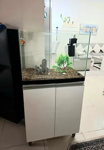 Low iron Glass Aquarium Tank with White Cabinet Stand