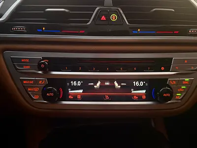 صورة مصغرة 17 لـ 2016 BMW 7-SERIES