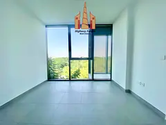 Huge size prime location 2bhk 3baths in 90k balcony wardrobes 1parking free