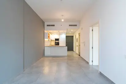 Available 20th Aug | Large Study | Part Furnished