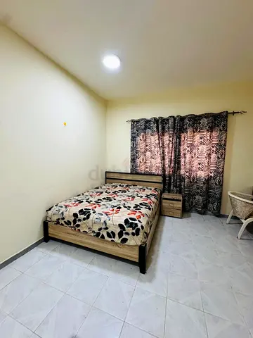 ROOM FOR COUPLE OR EXECUTIVE BACHELOR