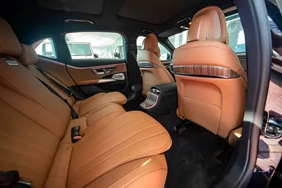 2025 Mercedes-BENZ E-CLASS 缩略图 13