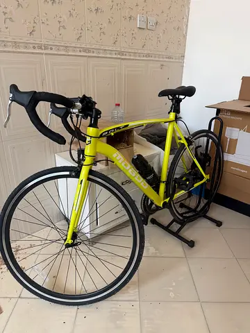 Used Merida Road/Hybrid Bike - Yellow, 700c, good condition