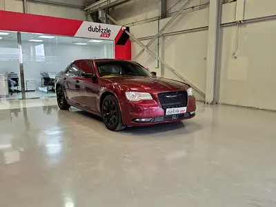 AED 1714/month | 2015 Chrysler 300C Hemi | GCC Specs | Ref#499795