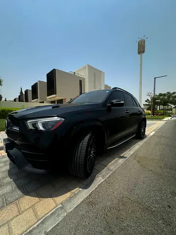 2023 Mercedes-Benz GLE 450 4MATIC | Canadian Specs | Pristine Condition