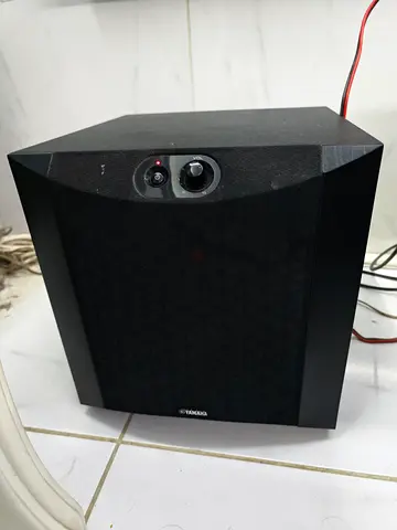 Yamaha NS-SW200 Powered Subwoofer -(Pack of 1) | B0Yamaha Powered Subwoofer - Good Working Condition