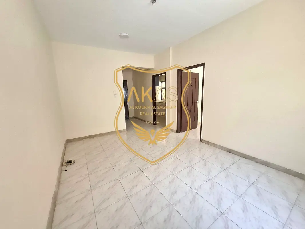 CALL NOW. VERY CLOSE TO ADCB METRO STATION,1BHK WITH CLOSE KITCHEN,RENT 60K/6CHQS,CLEAN BUILD.