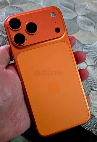 Used Iphone 17 pro max 512gb E-SIM Orange