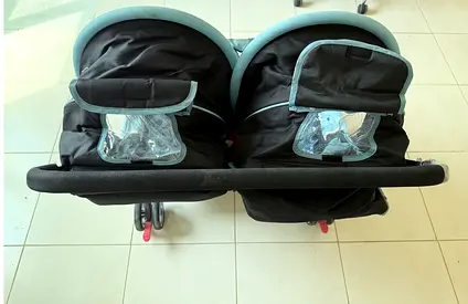 Side-by-side Double Stroller - Comfortable Twin Stroller in Good Condition