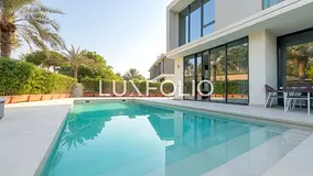Upgraded | Huge Plot | Optional Furnishing | Multiple Cheques