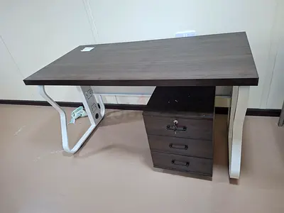 Modern Wooden Office Desk with 3-Drawer Pedestal — Brown