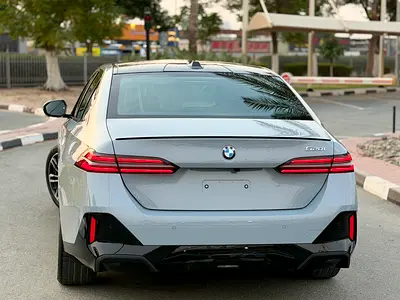 2024 BMW 5-SERIES — миниатюра 12