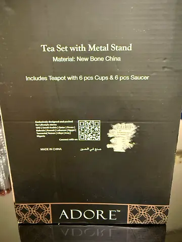 Adore Teapot Tea Set with Metal Stand (new in box)