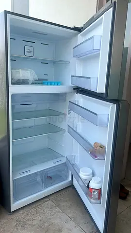 Top-Freezer Refrigerator - Good Condition, 2-Door