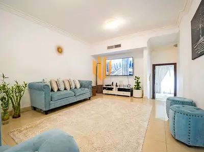 Fully Furnished |Private Garden |Available Now
