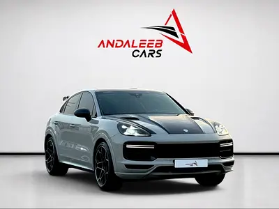 2022 Porsche CAYENNE thumbnail 3