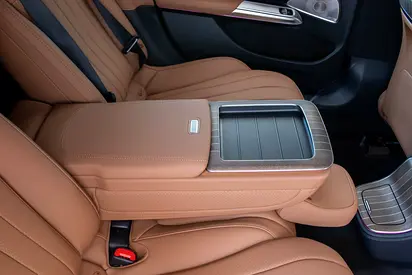 2025 Mercedes-BENZ E-CLASS 缩略图 16