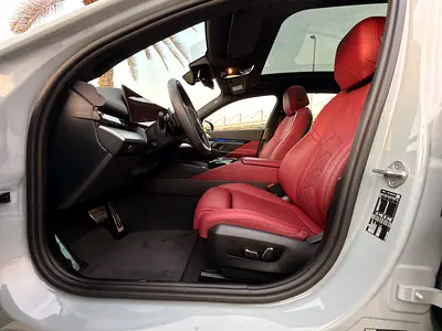 2024 BMW 5-SERIES — миниатюра 13