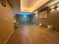 HIGH FLOOR | BIG LAYOUT | WELL MAINTAINED — 2