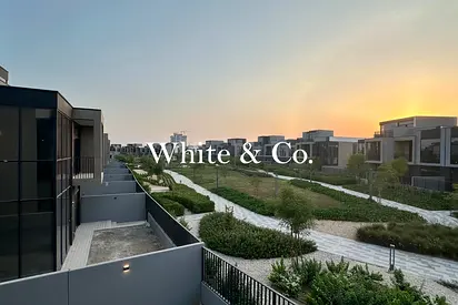 3BR G+2 | Close to Pool | Park Backing