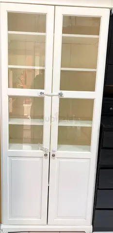 White Glass Door Cabinet / Display Cupboard - Good Condition