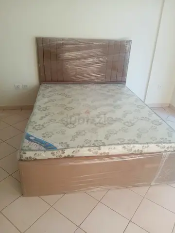Brand New luxury Queen size Bed 150cm 190cm available