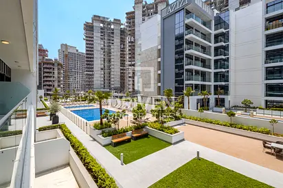 Ready to Move in | Unique and Elegant Layout
