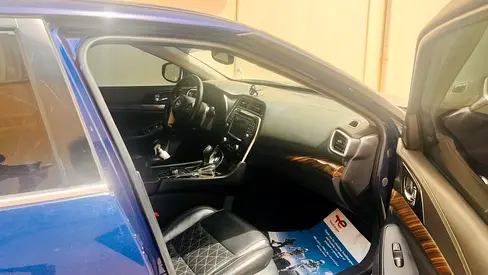 2016 Nissan MAXIMA 照片 7