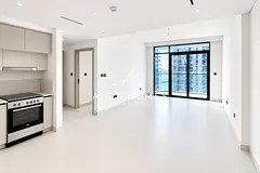 Luxury Beachfront Living | Sea Views | Vacant