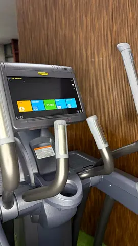 Precor Elliptical Cross Trainer with Console - Good Working Condition
