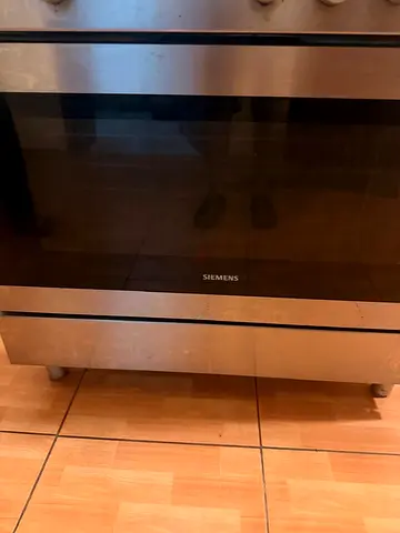 Siemens 5 ceramic hobs cooker