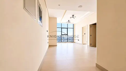 Closed Kitchen | High Floor | Next to Metro