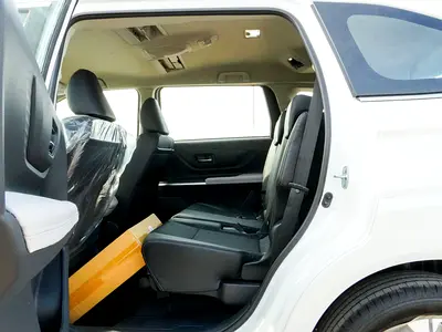 صورة 13 لـ 2026 Toyota VELOZ