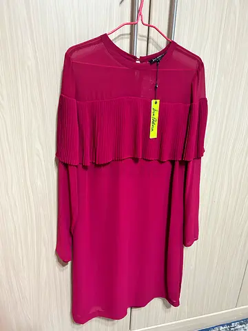 Sam Edelman Long Sleeve Pleated Chiffon dress - Size M