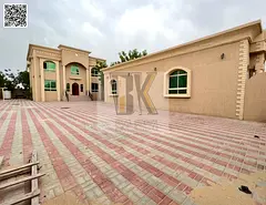 🏡 Annual Rental | Spacious Villa in Al Jurf 2 – Ajman ✨ An excellent opportunity to rent a sp