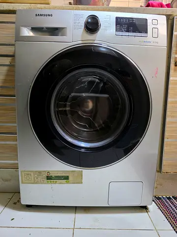SAMSUNG WASHING MACHINE 8KG eco bubble model