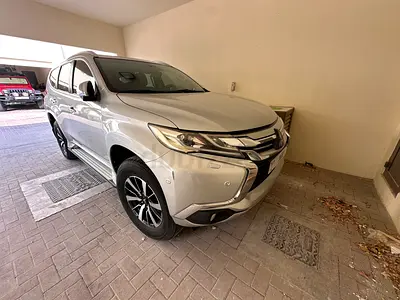 Mitsubishi Montero Sport under service contract for sale